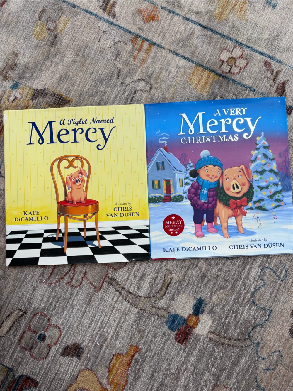 A Piglet Named Mercy & A Very Mercy Christmas - Kate DiCamillo Book Set